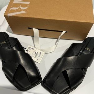 Zara Woman Black Leather flat opened sandals